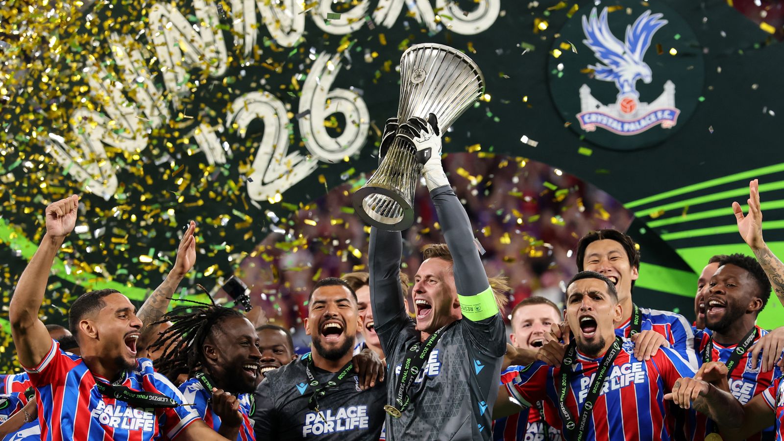 乐鱼体育体育资讯：Crystal Palace 1-0 Rayo Vallecano：乐鱼leyu官方决赛封神，奥利弗·格拉斯纳完美谢幕，让-菲利普·马泰塔绝杀